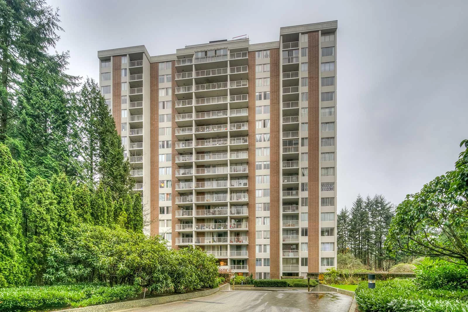 Woodcroft, North Vancouver — property photos