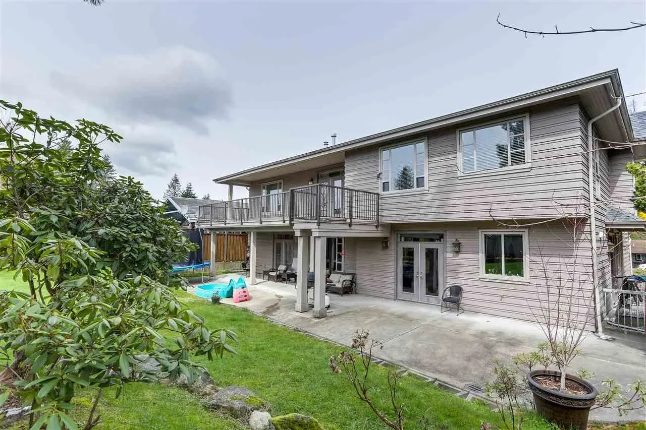 Willow Way, Coquitlam — property photos
