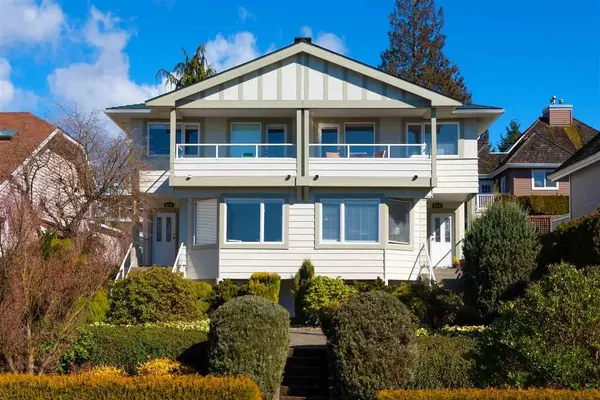 Lower Lonsdale, North Vancouver — exterior view